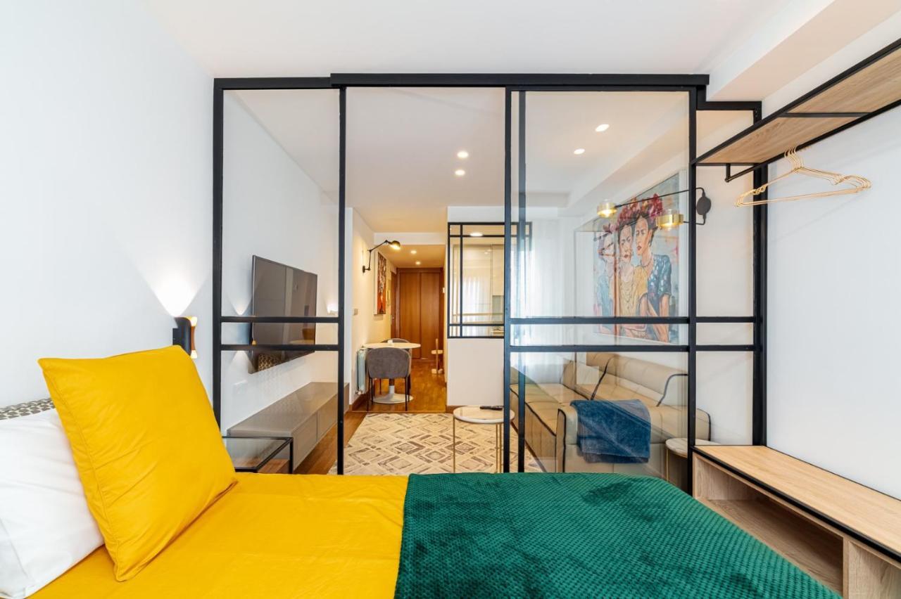 Suite Lujo Centro-Nautico-Cies+Parking Vigo Eksteriør bilde