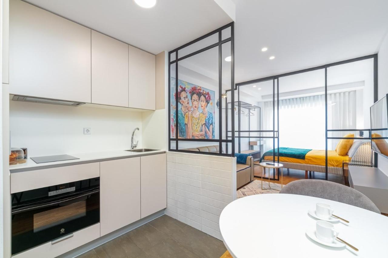 Suite Lujo Centro-Nautico-Cies+Parking Vigo Eksteriør bilde